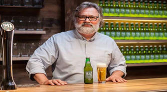 Winemaker: The Harmonizer of Time and Craft, the Creator of Liquid Art
